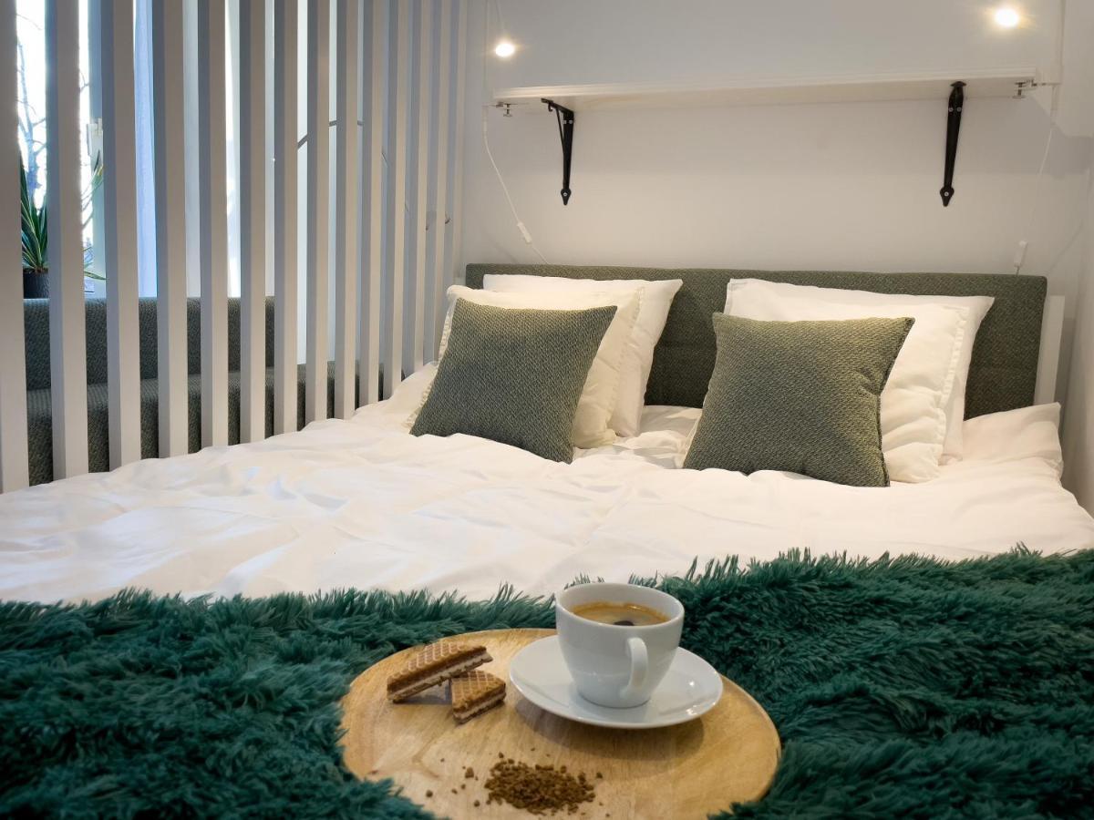 Urban Apartments Studio No 4A, Free Private Parking, Self Check-In Chorzow Exterior photo
