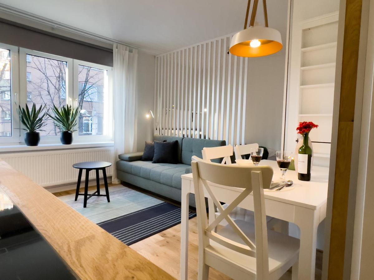 Urban Apartments Studio No 4A, Free Private Parking, Self Check-In Chorzow Exterior photo